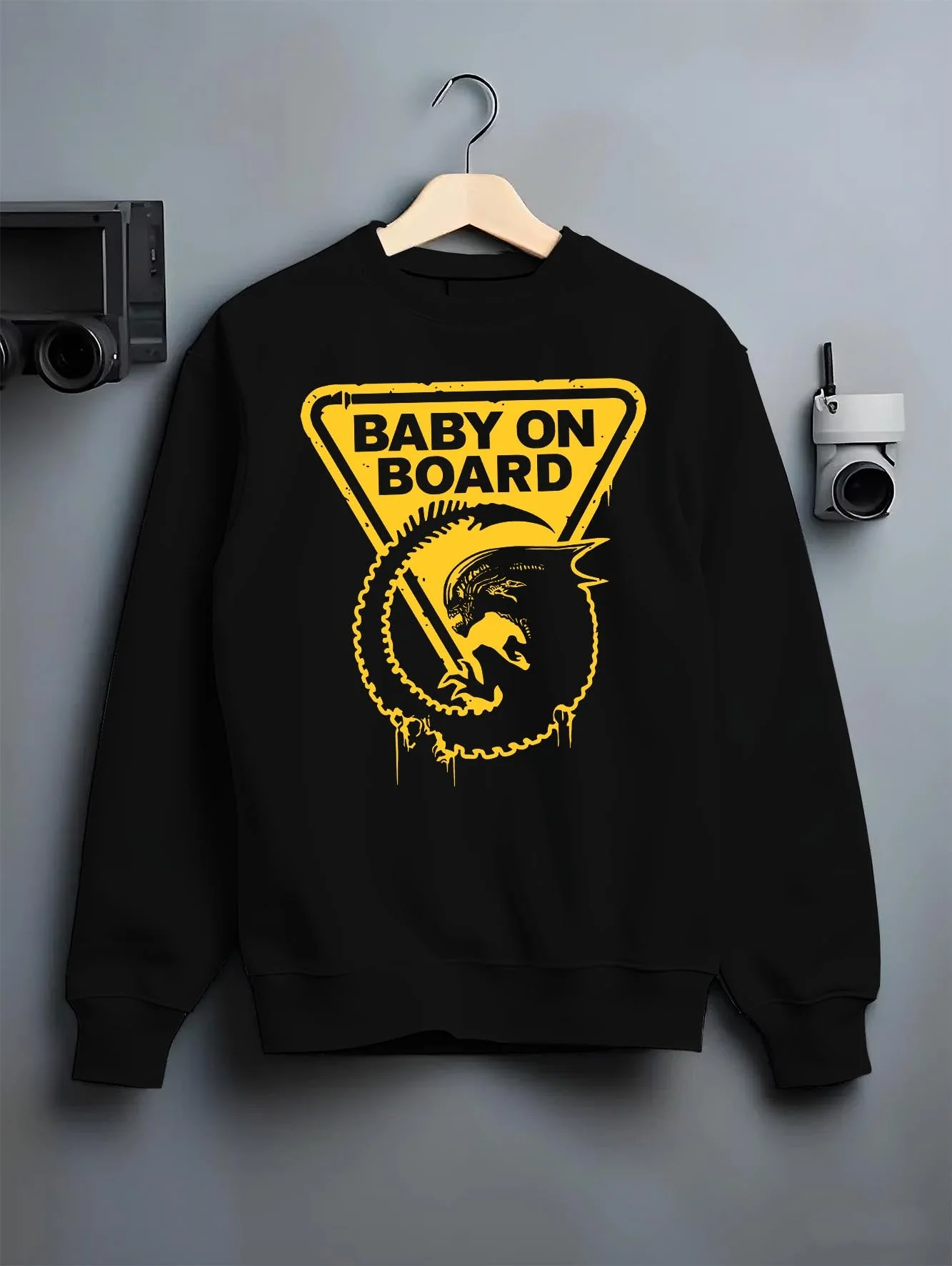 Xenomorph Baby On Board Alien Sci-Fi Streetwear Hoodie - Image 6